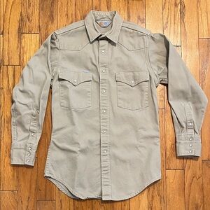 Excellent Carhartt Men's Rugged Outdoor Wear Khaki Button Down Shirt